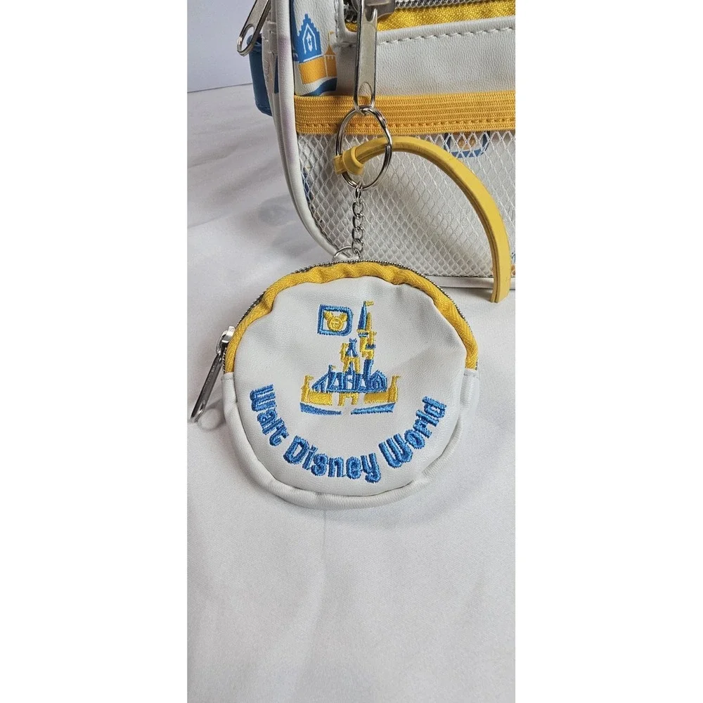 Disney Parks Vault‎ Collection 50th Anniversary Castle Belt Bag Fanny Pack NWOT - Picture 3 of 7